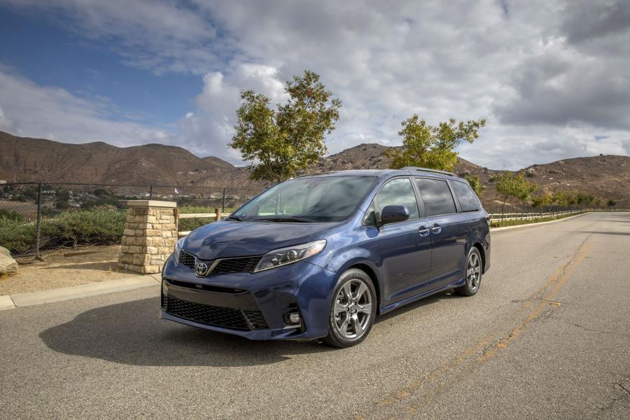  Toyota Sienna SE (XL30) 2017 года  (фото 34 из 34)